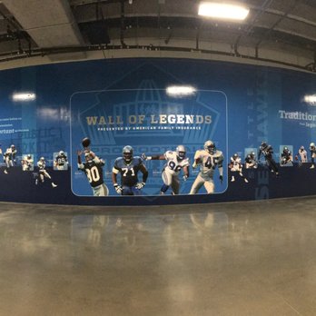 Graffix - Interior: Seahawks Stadium Signage - Signmaking Near Me - Seattle, Washington
