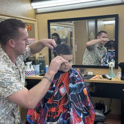 The Señor Barbers at Presidio Plaza - Haircut