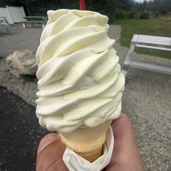 Polar Treat - Maple vanilla twist! - Ice Cream & Frozen Yogurt Near Me - Perry, Maine Polar Treat - Maple vanilla twist! - Ice Cream & Frozen Yogurt Near Me - Perry, Maine