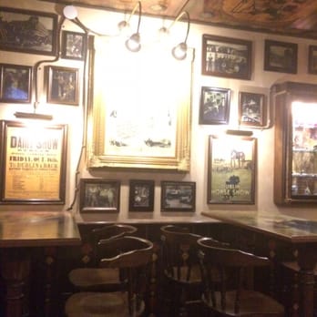 Newbridge Irish Pub - Irish Pub Near Me - Madrid, M