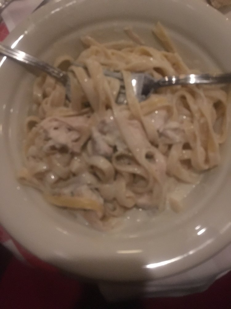 Easy Maggiano's Fettuccine Alfredo Recipe 2023 AtOnce