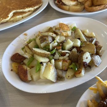 Tnt's Cafe - Home fries potatoes - Breakfast & Brunch Near Me - Hesperia, California Tnt's Cafe - Home fries potatoes - Breakfast & Brunch Near Me - Hesperia, California