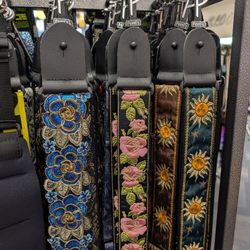 Long & McQuade - Guitar straps