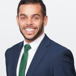 NVISION Eye Centers - Roseville - Mujahid Hines, M.D. Ophthalmologist and Surgeon
