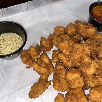 Bad Chicken - Nuggets with two dipping sauces - Chicken Wings Near Me - Dallas, Texas