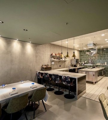 Das Tschecherl by null