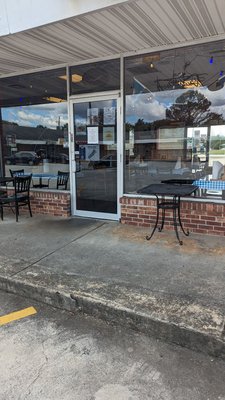 Pig-N-Chik BBQ by null