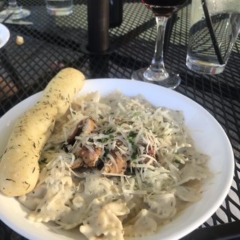 Cheri Ann's Trattoria - Farfalle w/Chicken - Italian Near Me - Broken Arrow, Oklahoma Cheri Ann's Trattoria - Farfalle w/Chicken - Italian Near Me - Broken Arrow, Oklahoma