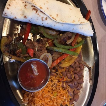 The Pantry Dos - Beef fajitas - American Near Me - Santa Fe, New Mexico The Pantry Dos - Beef fajitas - American Near Me - Santa Fe, New Mexico