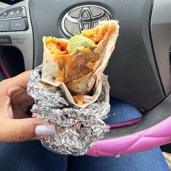 Mariachi Bakery - Burrito Chorizo con Papa - Bakeries Near Me - Norwalk, California