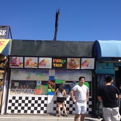 Venice Fish Tacos and Smoothies - Just past Windward south a block or so - near basketball courts. YUMMY!