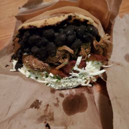 Arepa Pabellon Criollo Arepa Pabellon Criollo