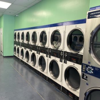 Amigo Coin Laundry - Laundromat Near Me - Norcross, Georgia