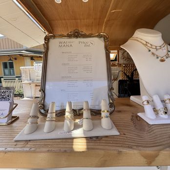 Waimana Jewelry - Jewelry Near Me - Haleiwa, Hawaii Waimana Jewelry - Jewelry Near Me - Haleiwa, Hawaii