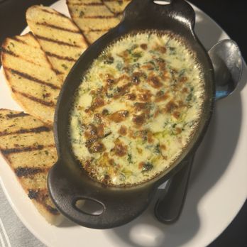Leo's Italian Social - Italian Near Me - Raleigh, North Carolina