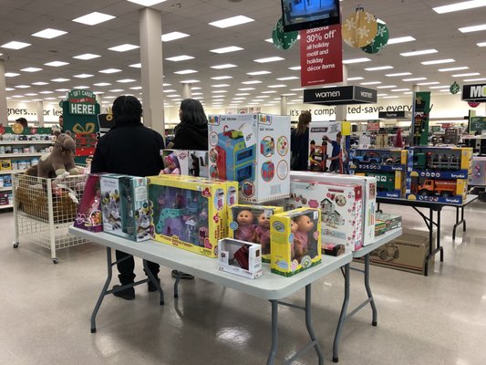 Gerrard Square Shopping Centre by null