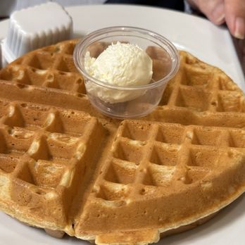 Solvang Restaurant - Belgian waffle - Scandinavian Near Me - Solvang, California