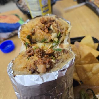 La Estrella - Tripa and Chorizo burrito - Mexican Near Me - Kerman, California La Estrella - Tripa and Chorizo burrito - Mexican Near Me - Kerman, California