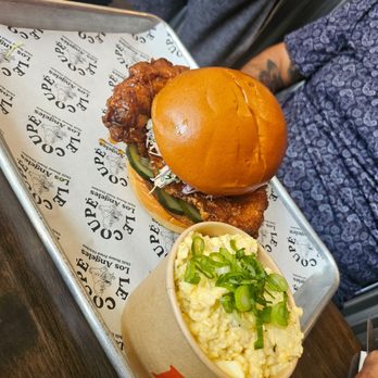Le Coupe - Chicken Sandwich with Patatoe Salad - Southern Near Me - Los Angeles, California
