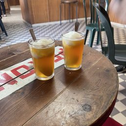 iced tea with lemon gelato. iced tea with lemon gelato.