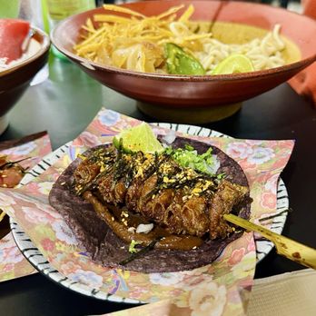 Ramen Del Barrio - Tripe taco - amazing - Ramen Near Me - Austin, Texas