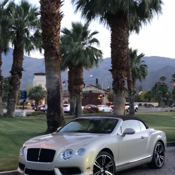 Arnold Palmer's Restaurant - Valet outside - American Near Me - La Quinta, California Arnold Palmer's Restaurant - Valet outside - American Near Me - La Quinta, California