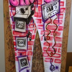 Mr Airbrush Hands - Airbrushed jeans