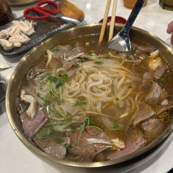 Pho Ha 7 - #102 pho filet mignon with flat noddles - Vietnamese Near Me - Corona, California Pho Ha 7 - #102 pho filet mignon with flat noddles - Vietnamese Near Me - Corona, California