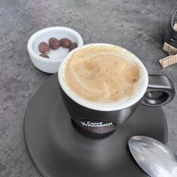 Single macchiato Single macchiato