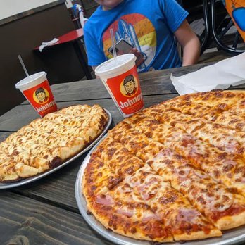 Johnny's Pizza House - Pizza Near Me - Monroe, Louisiana Johnny's Pizza House - Pizza Near Me - Monroe, Louisiana