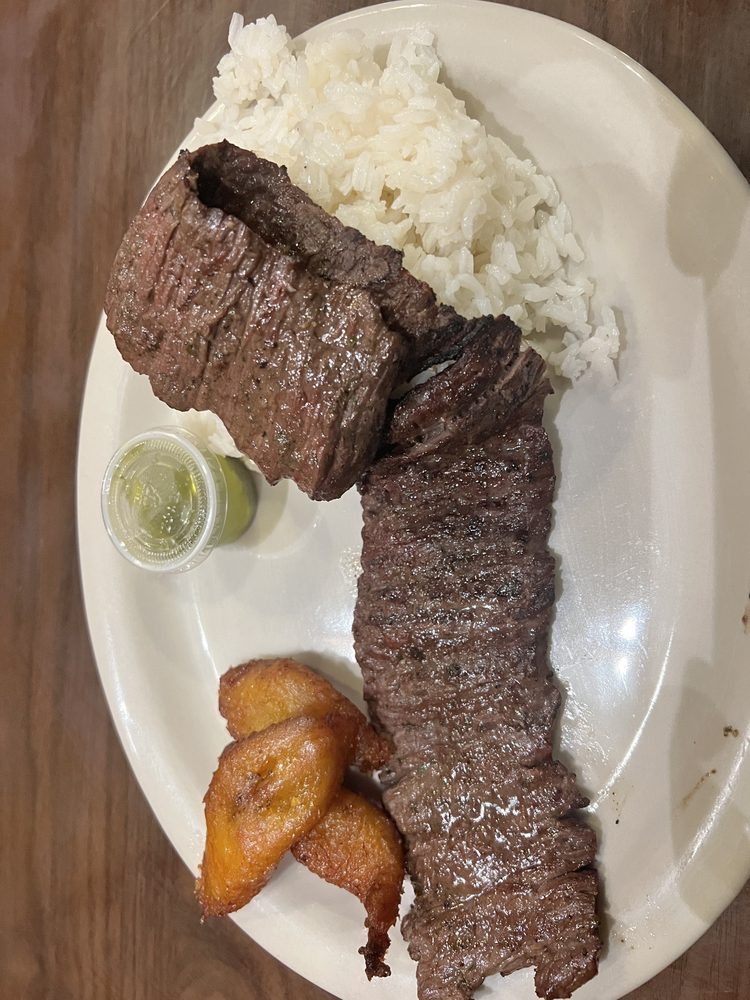 Romo's Place Restaurant Image