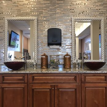 Central Nails - Fantastic new nail salon raises the bar in Eagan$ - Nail Salons Near Me - Eagan, Minnesota