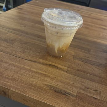 Press & Porter - Falling for fall!!! Maple Cinnamon Latte with Oat milk and added pumpkin cold foam! - Coffee & Tea Near Me - Concord, North Carolina