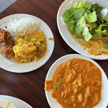 India Gate Restaurant - Green Salad, Butter Chicken - Indian Near Me - Tustin, California