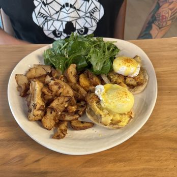Ritual House - Crab Cake Benedict - Breakfast & Brunch Near Me - Pittsburgh, Pennsylvania