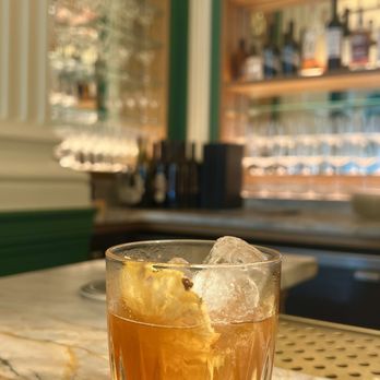 Enswell - Old fashioned no. 2 - Cocktail Bars Near Me - Philadelphia, Pennsylvania Enswell - Old fashioned no. 2 - Cocktail Bars Near Me - Philadelphia, Pennsylvania