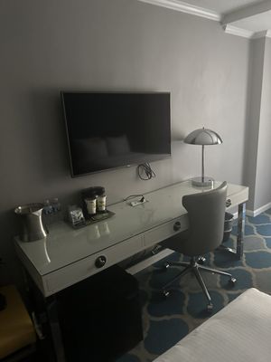 The Ven at Embassy Row, Washington, D.C., a Tribute Portfolio Hotel by null