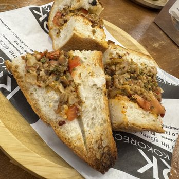 Yummy Istanbul - Kokoreq (minced intestines) - Food Tours Near Me - Istanbul, 34