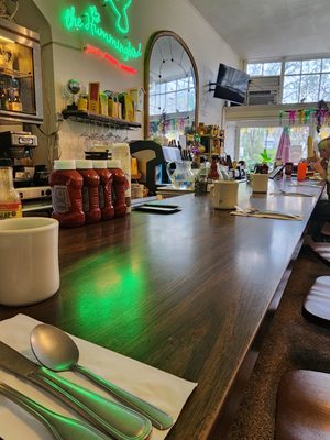 The Hummingbird by null