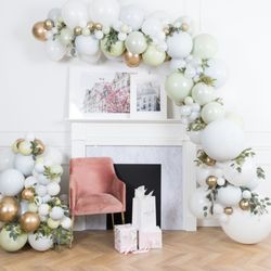 Paris312 - Baby Shower Balloons and Decor