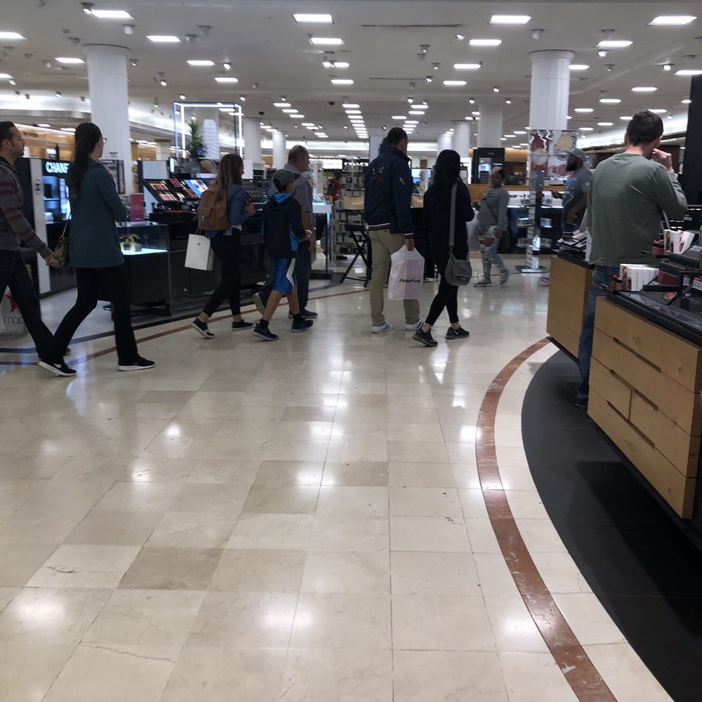 Macy's - Department Stores Near Me - Troy, Michigan
