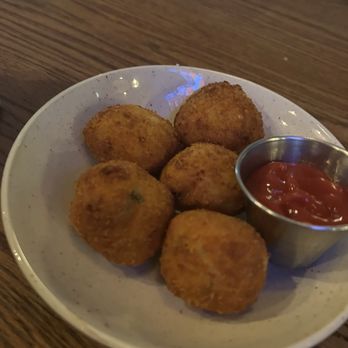 Layla's American Tavern - Tots - Wine Bars Near Me - Boston, Massachusetts