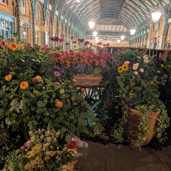 Covent Garden - Shopping Centers Near Me - London, XGL Covent Garden - Shopping Centers Near Me - London, XGL