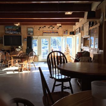 Linwood Bar & Grill - Sunny outside (but when they are smoking out there , good luck getting some fresh Alaska marine air - American Near Me - Seldovia, Alaska Linwood Bar & Grill - Sunny outside (but when they are smoking out there , good luck getting some fresh Alaska marine air - American Near Me - Seldovia, Alaska