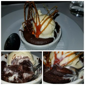 Pégase - Chocolate lava cake with vanilla ice cream - French Near Me - Montreal, Quebec