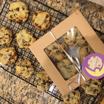 Luna's Cookies - Freshly baked and ready to go! - Desserts Near Me Luna's Cookies - Freshly baked and ready to go! - Desserts Near Me