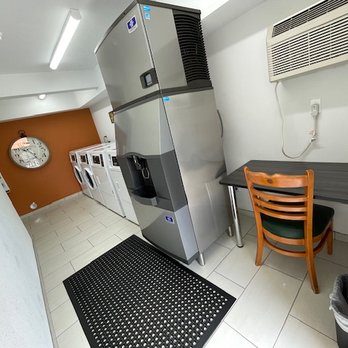 Orange Grove Inn - Lovely laundry room! - Hotels Near Me - Tustin, California Orange Grove Inn - Lovely laundry room! - Hotels Near Me - Tustin, California