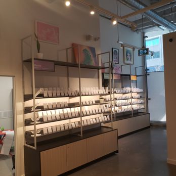 Tokyo Smoke - More displays - Cannabis Clinics Near Me - Toronto, Ontario Tokyo Smoke - More displays - Cannabis Clinics Near Me - Toronto, Ontario