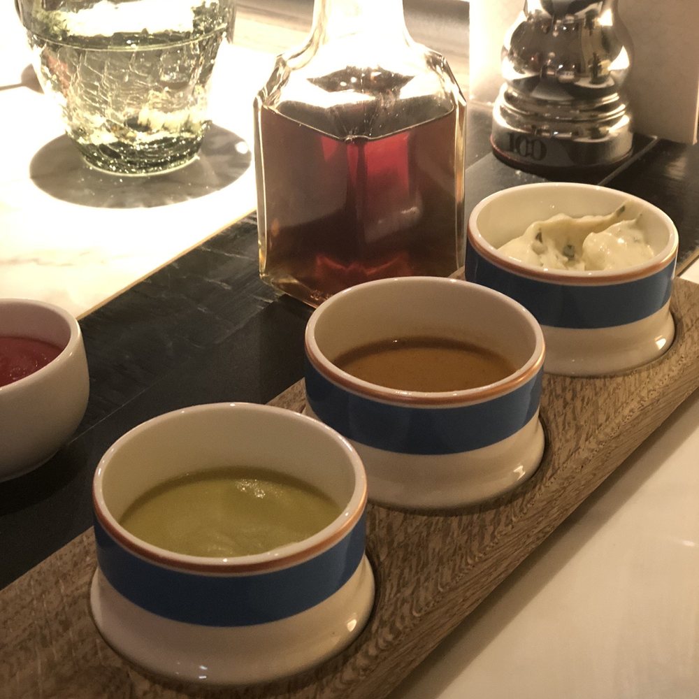 Kerridges Bar and Grill - British Near Me - London, XGL