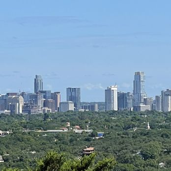 Mount Bonnell - Zoom en on Austin Skyline with iPhone 12 Pro Max - Hiking Near Me - Austin, Texas Mount Bonnell - Zoom en on Austin Skyline with iPhone 12 Pro Max - Hiking Near Me - Austin, Texas